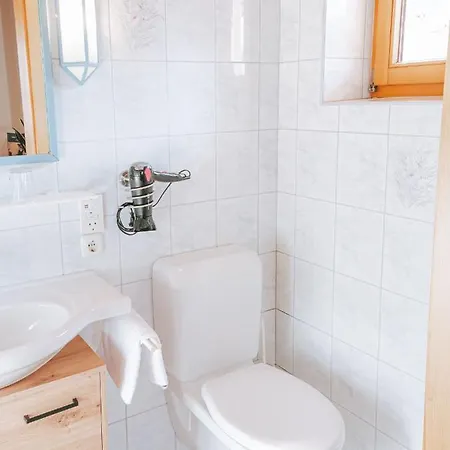 Haus Toplitzsee Nahe Dem Grundlsee Und Toplitzsee * Gossl